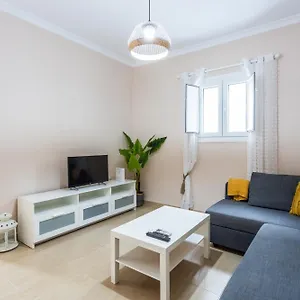 https://corralon-de-los-carros-by-cadiz-time-apartments.es-andalucia.com